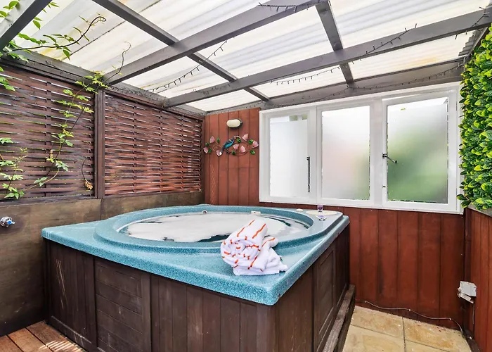 Central Rotorua Apartment